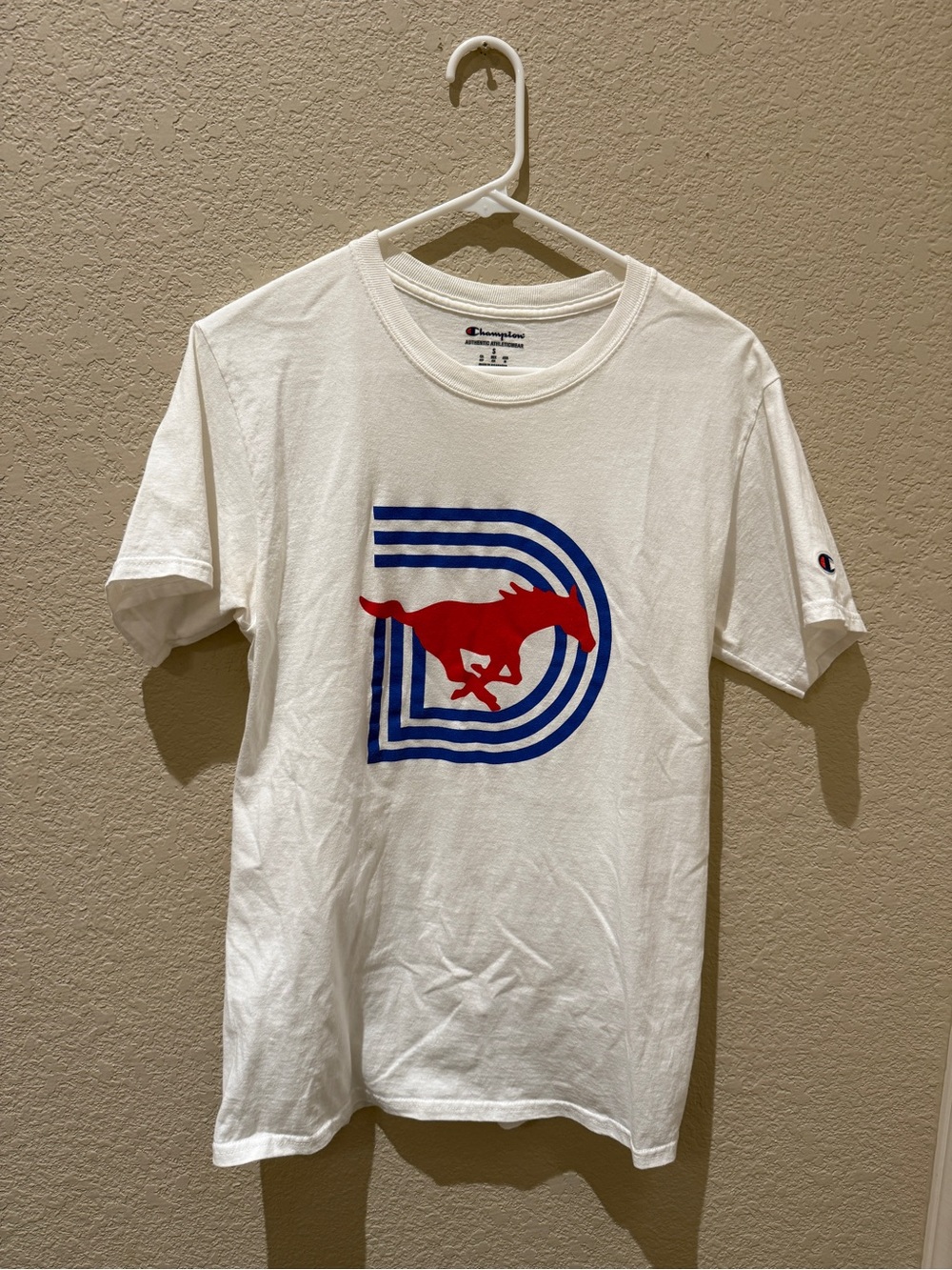 SMU Champion White Short-Sleeve Tee with Red Mustang and Blue Stripes